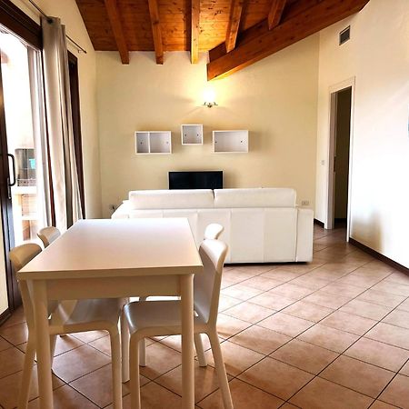 Lugana Resort & Sporting Club Peschiera del Garda Extérieur photo
